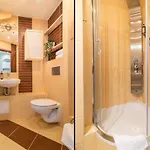 Rent Like - Aleja Niepodległości 75 Hotel