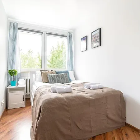 Al Niepodleglosci 75 Apartman