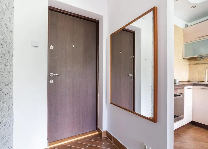 Rent Like - Aleja Niepodległości 75