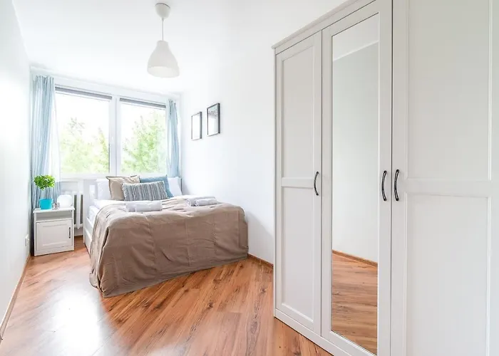 Rent Like - Aleja Niepodległości 75 Hotel *