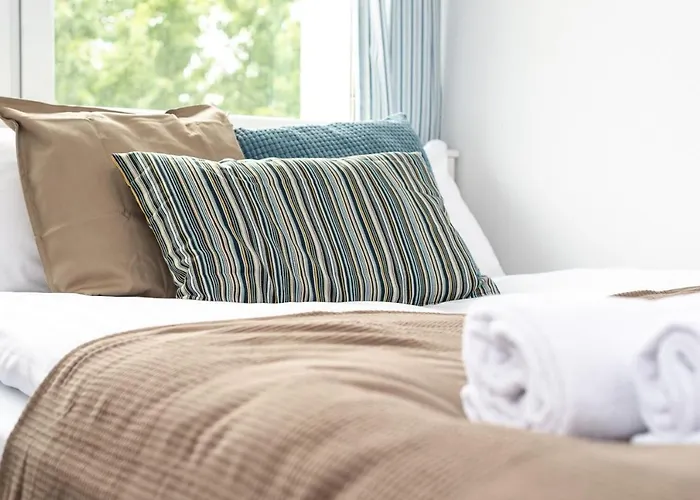 Hotel Rent Like - Aleja Niepodległości 75