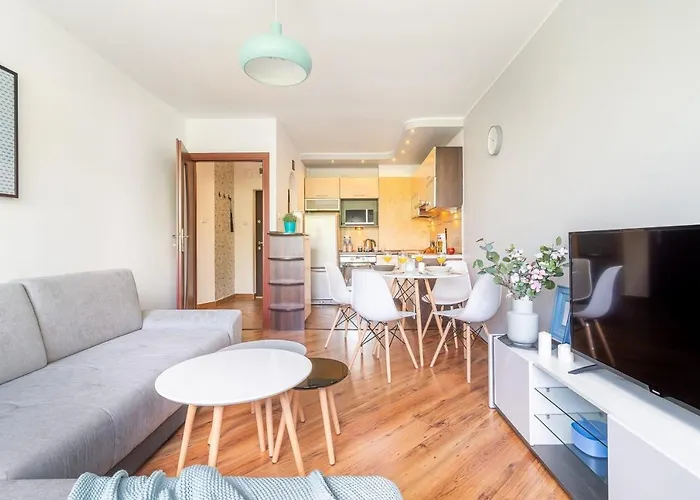 Rent Like - Aleja Niepodległości 75